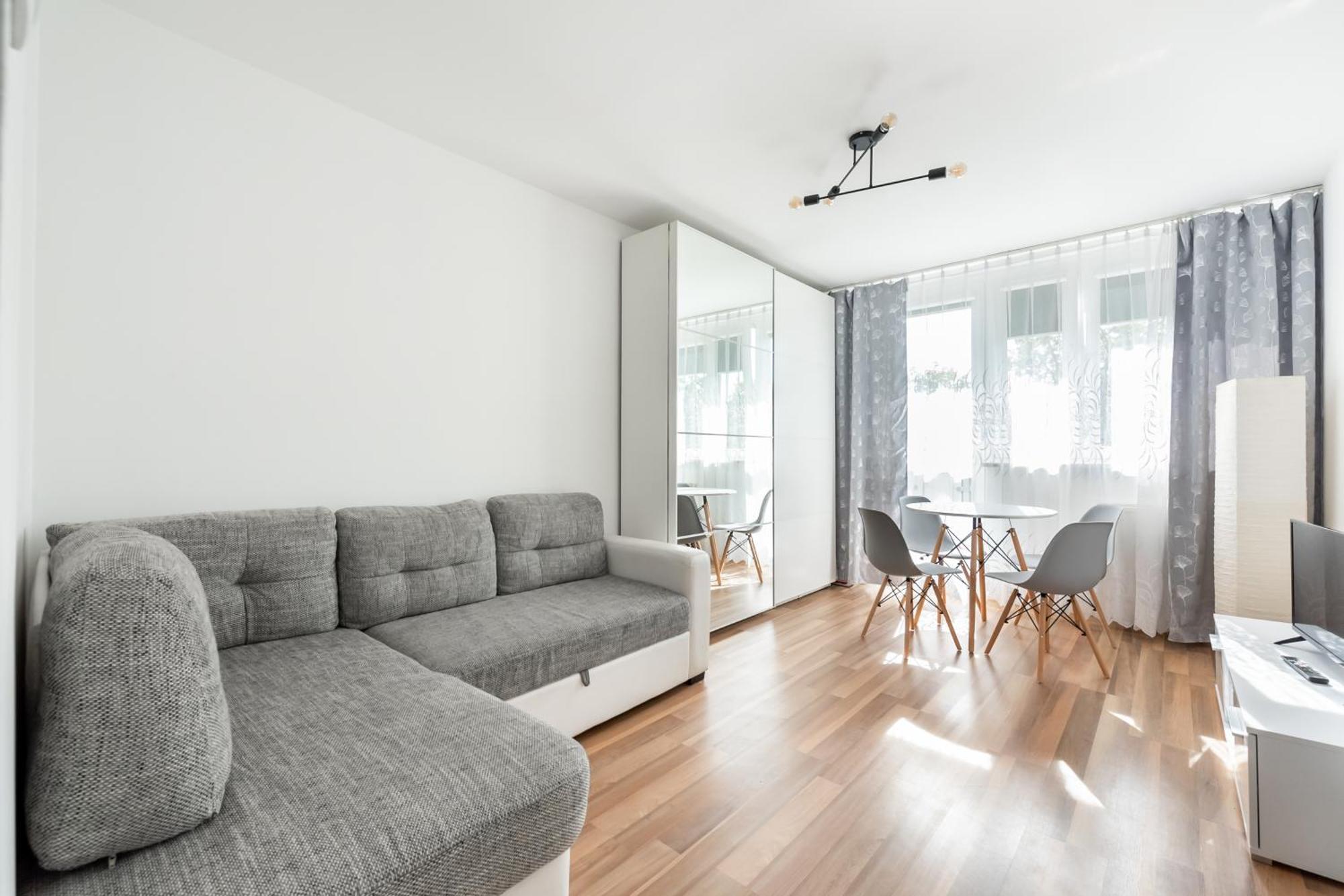 Apartment Chodecka Homely Warsaw